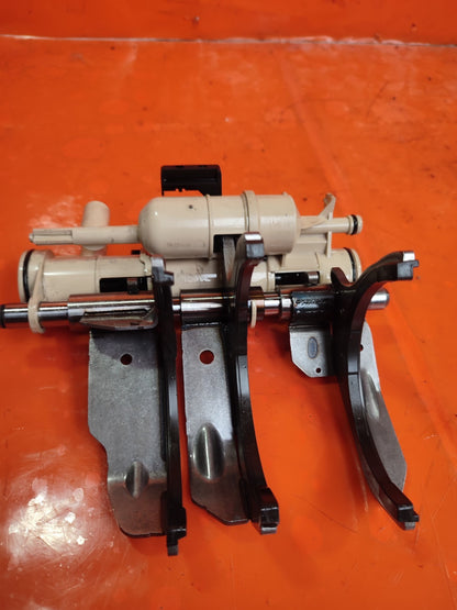 ebay-src:https://i.ebayimg.com/00/s/mtywmfgxmjaw/z/hf0aaeswn5zo2-8z/$_57.jpg