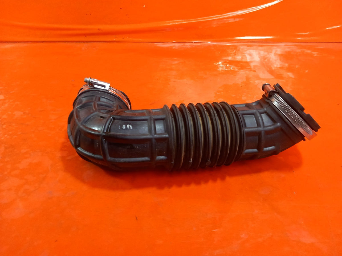 2021 Ford Transit CustomAir Intake Pipe Hose GK21-9R504-AG Warranty A420 - Image 2