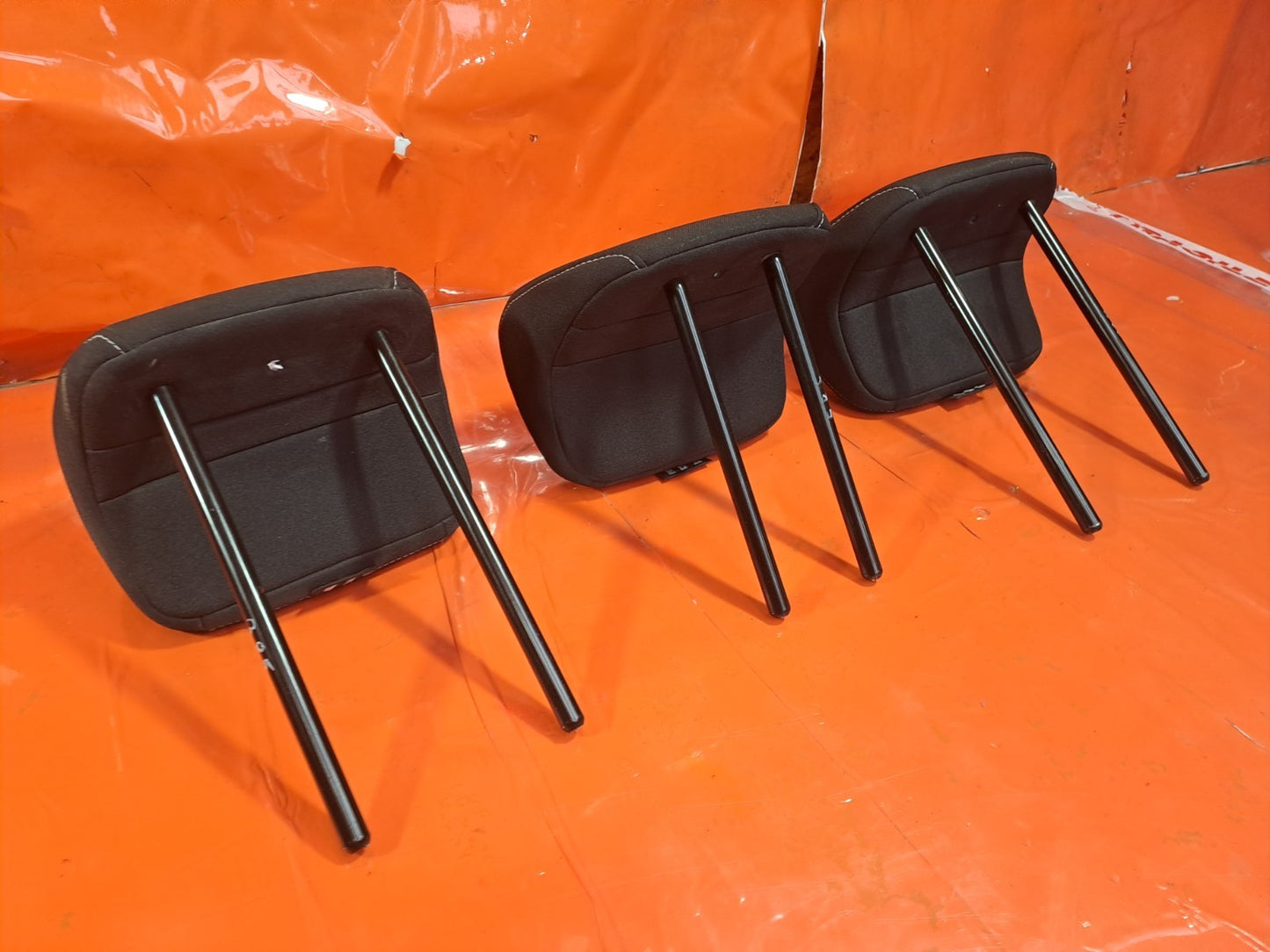 ✅2021 Renault Captur MK2 Iconic Rear Headrest Set + Warranty A385 - Image 7