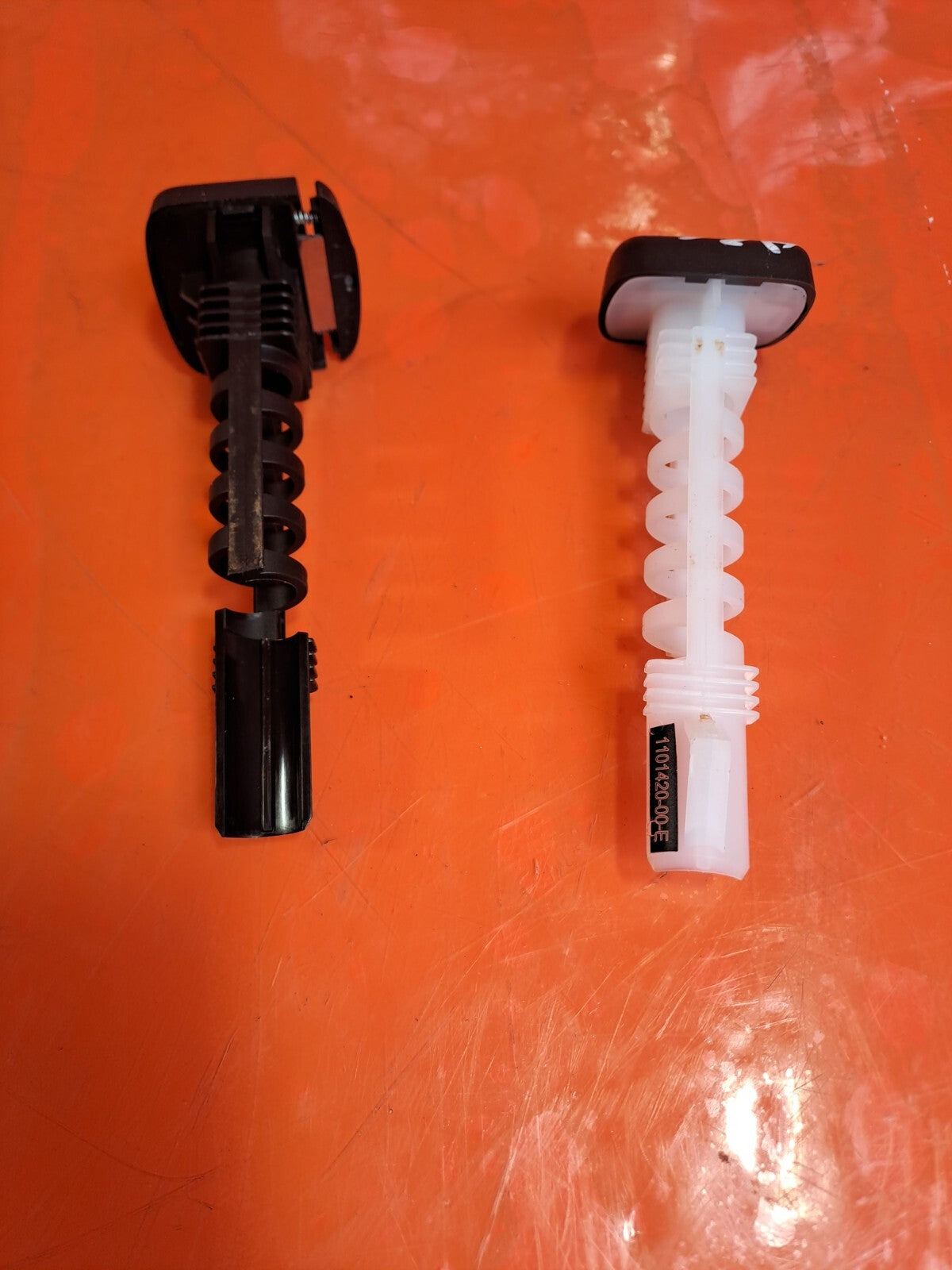 ebay-src:https://i.ebayimg.com/00/s/mtywmfgxmjaw/z/eguaaoswcyhn-4vq/$_57.jpg