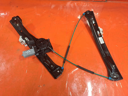 ✅BMW 118D F20 2.0 Diesel 2015 Front Left Window Regulator And Motor 7242561 A316 - Image 2