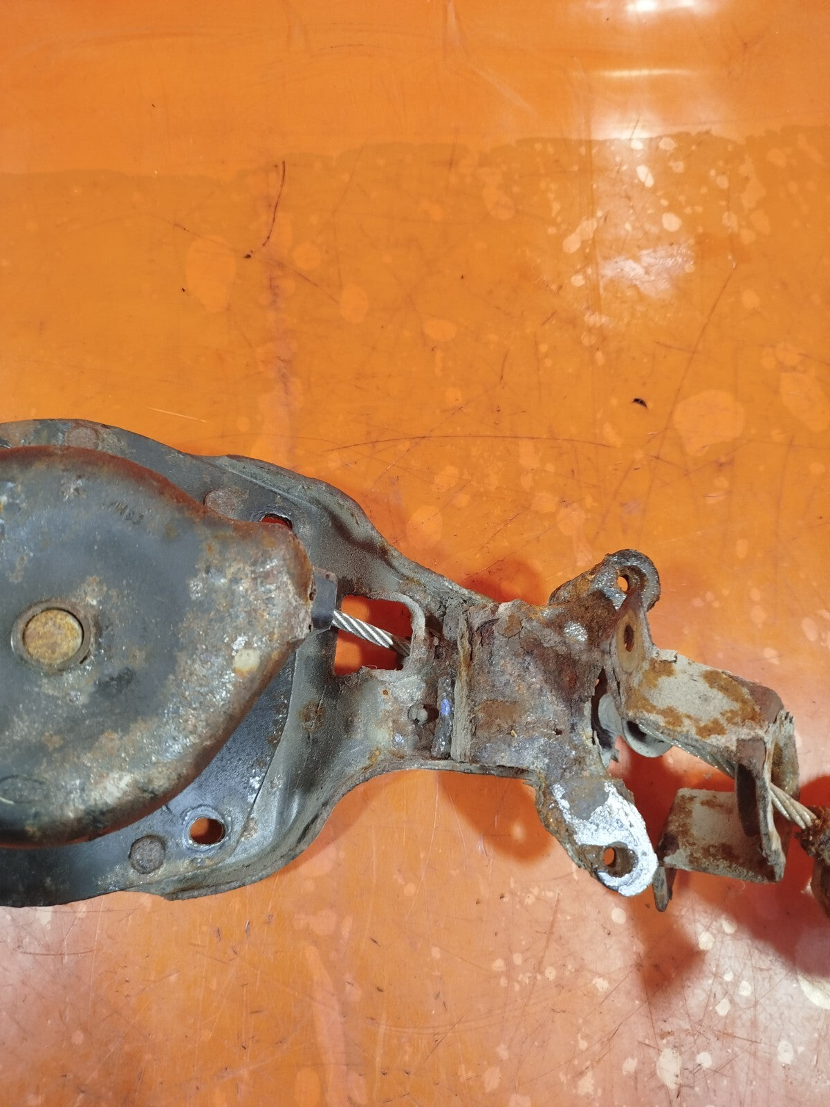 ✅2010 LAND ROVER DISCOVERY 4 L319 SPARE WHEEL CARRIER WINCH 5H22-1A486-BC A244 - Image 5
