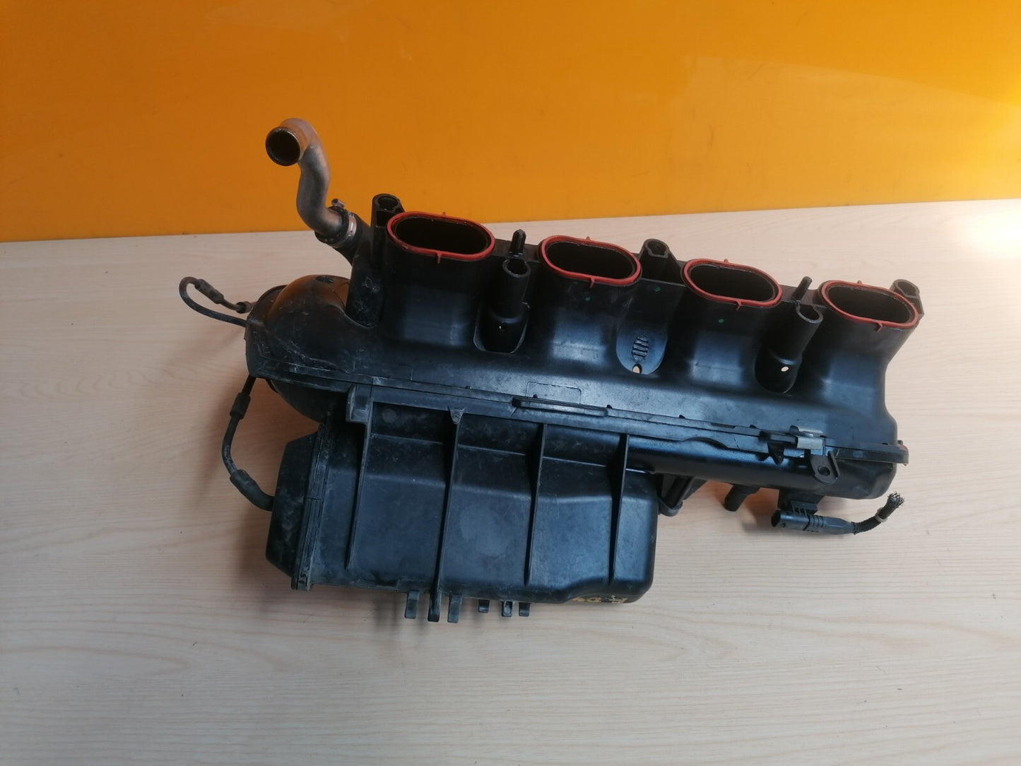 MERCEDES C200 W205 AMG LINE 2.0 PETROL 2015 AIR INTAKE MANIFOLD A2740900337 A048 - Image 4