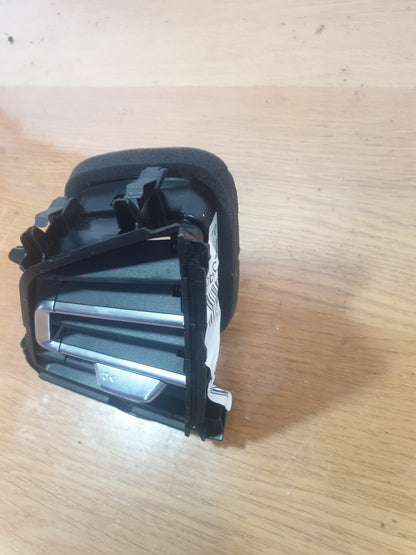 ✅Audi Q4 E-Tron S Line 2023 DASHBOARD AIR VENT LEFT SIDE 89C820901 Warranty A206 - Image 3