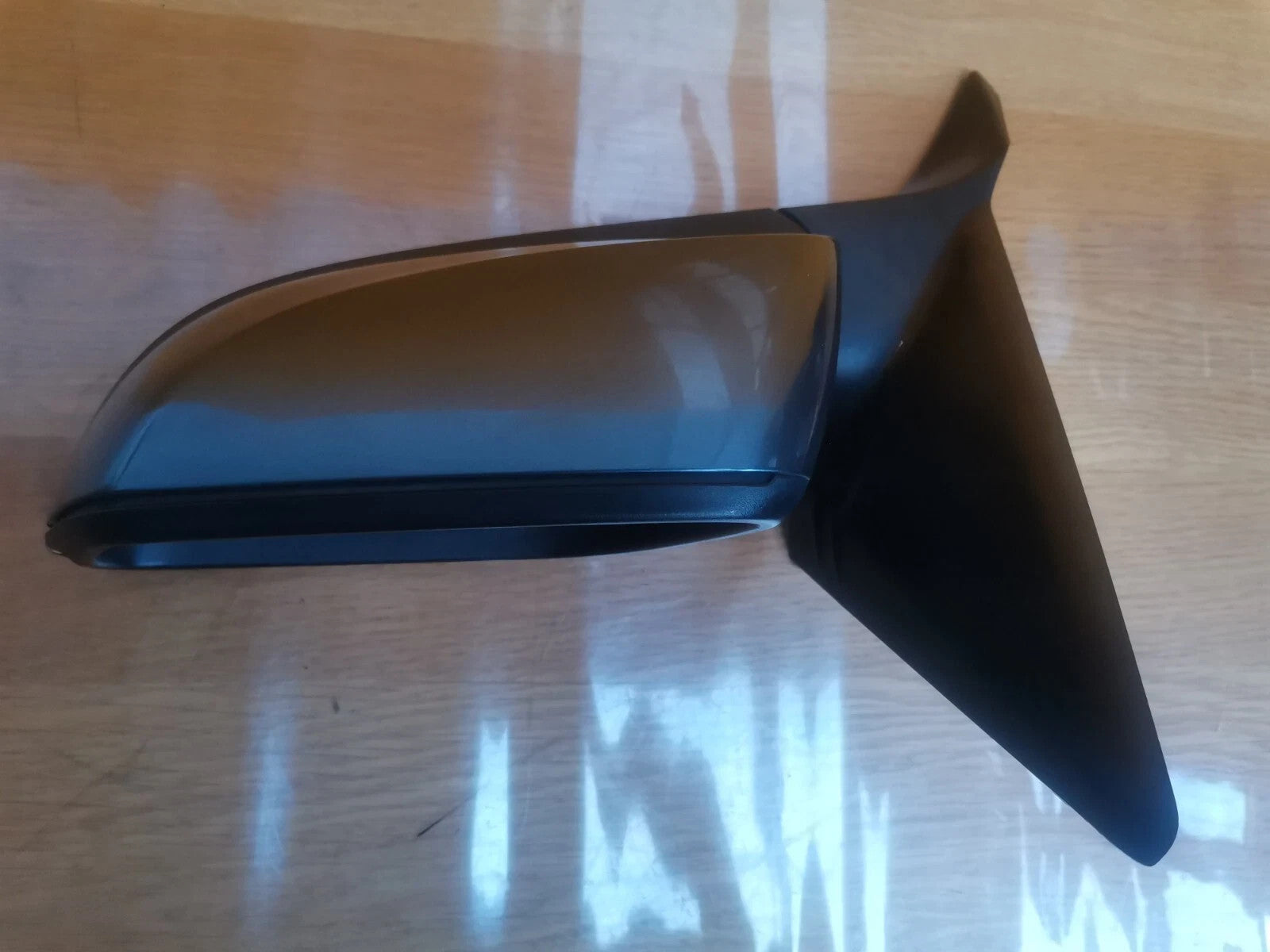 ebay-src:https://i.ebayimg.com/00/s/mtiwmfgxnjaw/z/muwaaesw129qbhwg/$_57.jpg