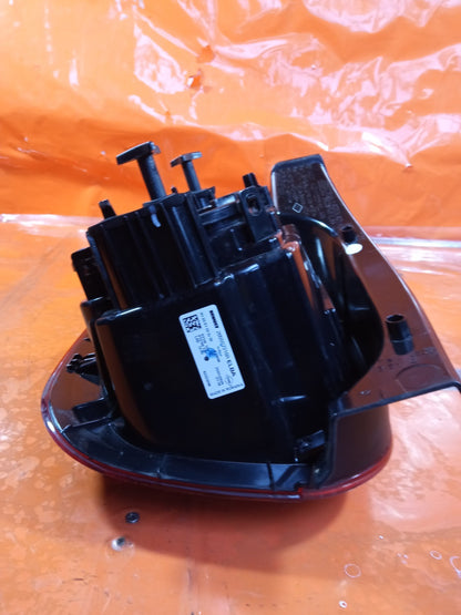 ✅2024 Dacia Duster Journey Rear Right Tail Light 265507316R + Warranty A364 - Image 4
