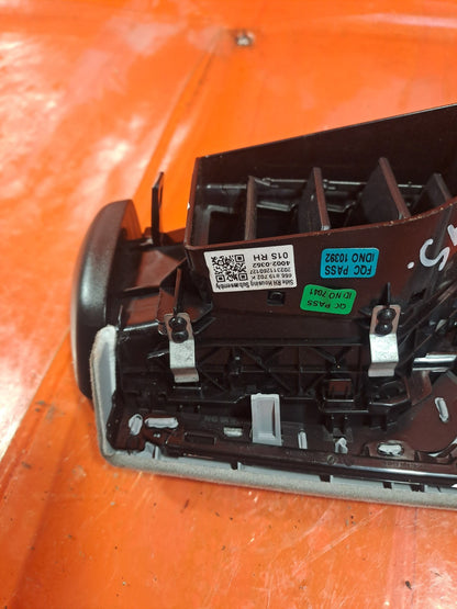 ✅SKODA KAMIQ Se 1.5 PETROL 2024 RIGHT DASHBOARD AIR VENT 655819702K Warranty - Image 9