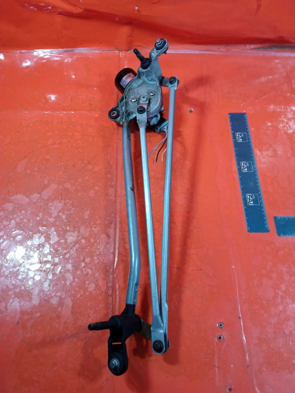✅Dacia Duster Journey 1.3 Petrol 2024 Front Wiper Linkage & Motor 288003099R - Image 2