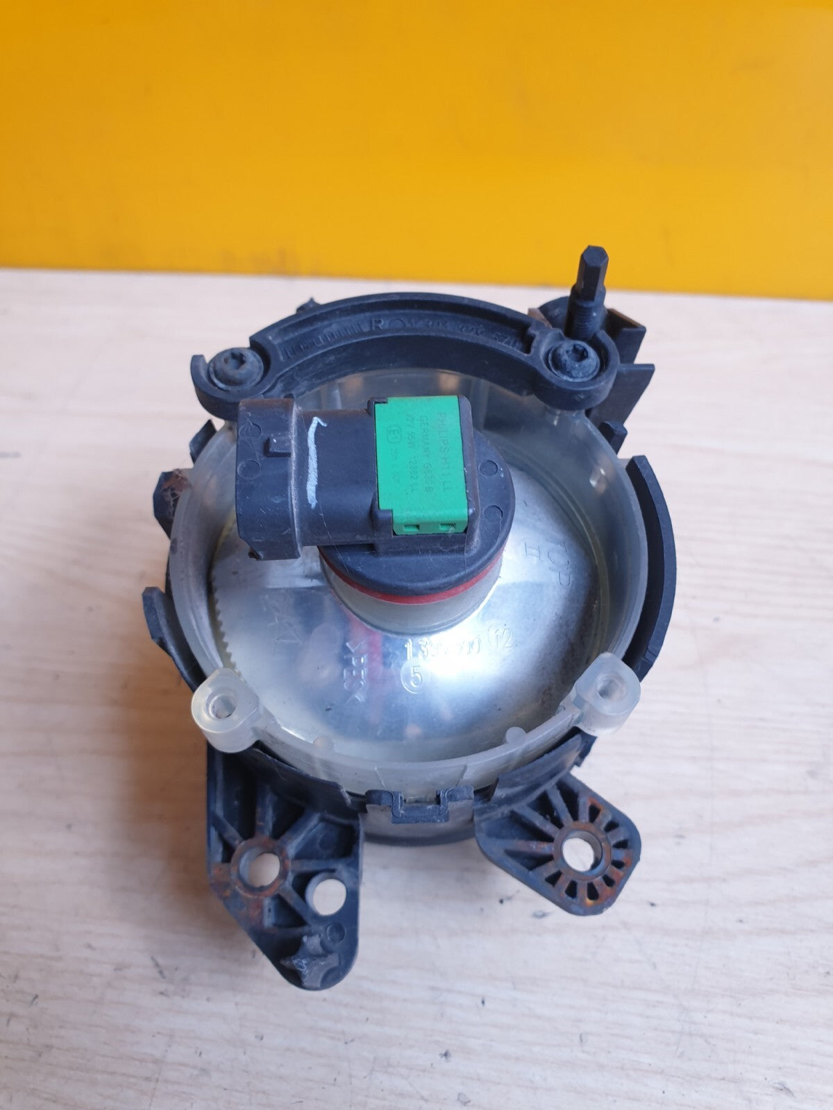 ebay-src:https://i.ebayimg.com/00/s/mtywmfgxmjaw/z/hr4aaoswaxnkw9ns/$_57.jpg