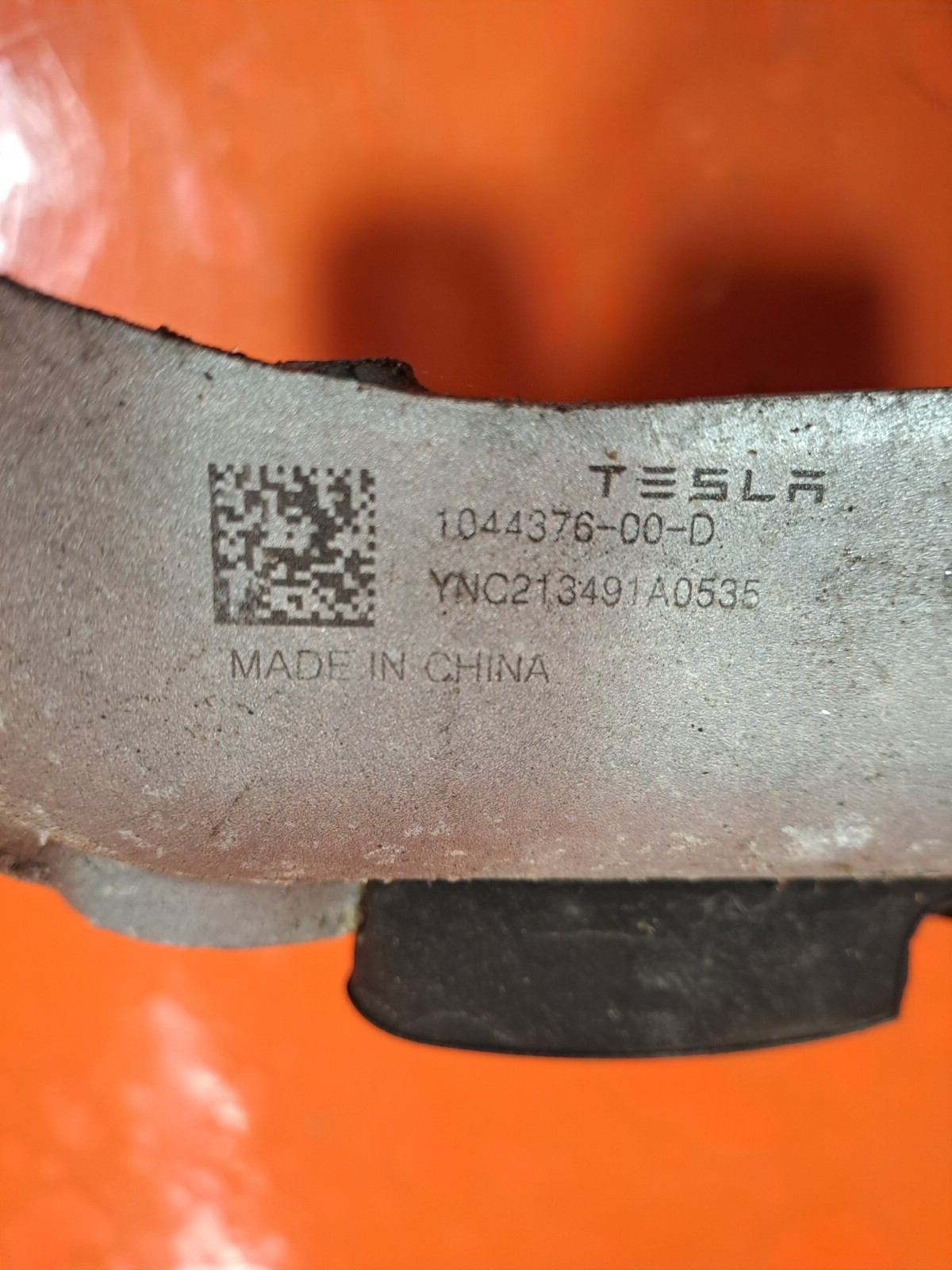✅2018-2025 TESLA MODEL 3 FRONT RIGHT STRUT UPPER BRACKET 1044376-00-D + WARRANTY - Image 9