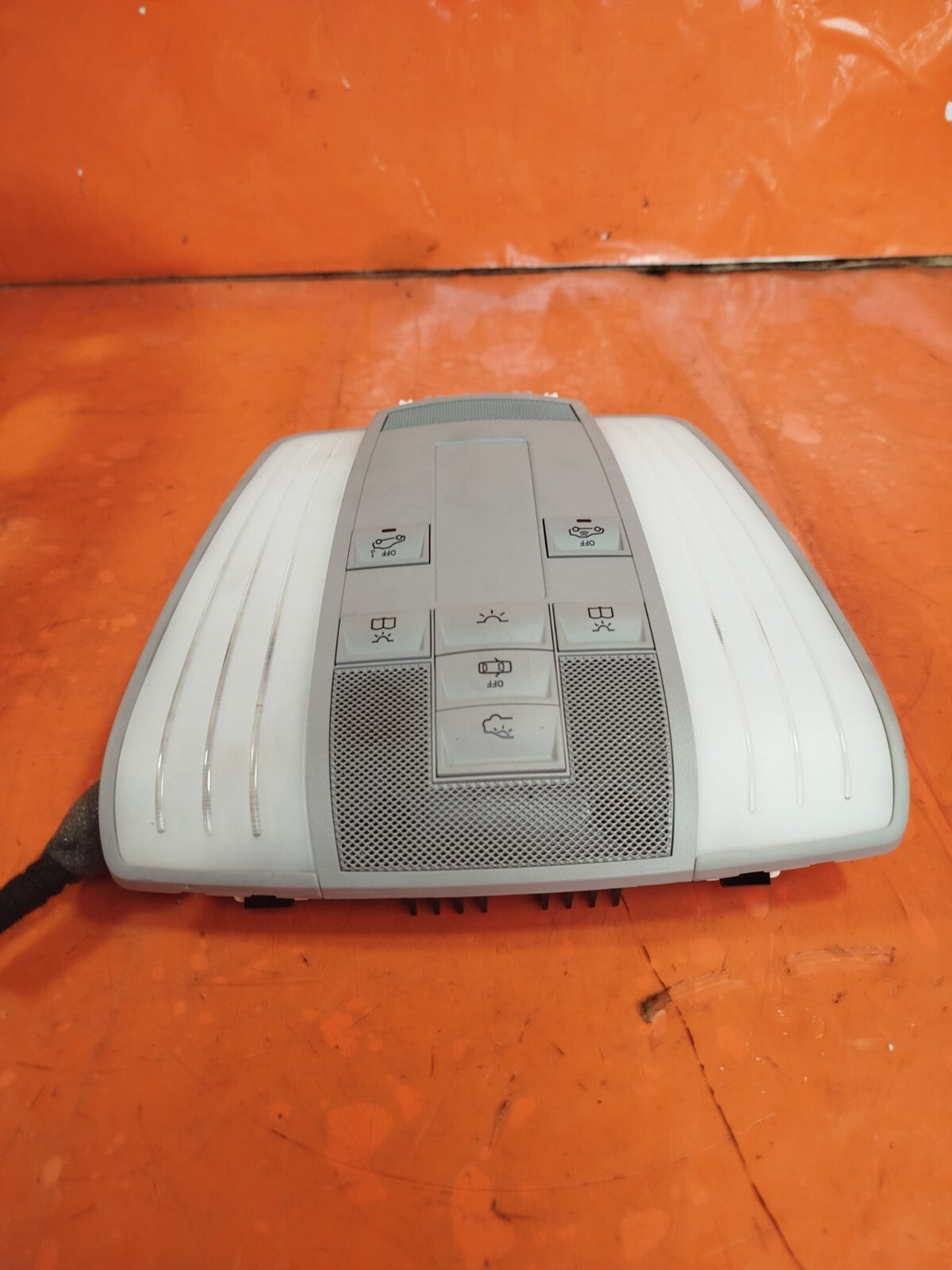 ✅2011 MERCEDES E CLASS W212 INTERIOR FRONT ROOF READING LIGHT A2129064301 A269 - Image 3