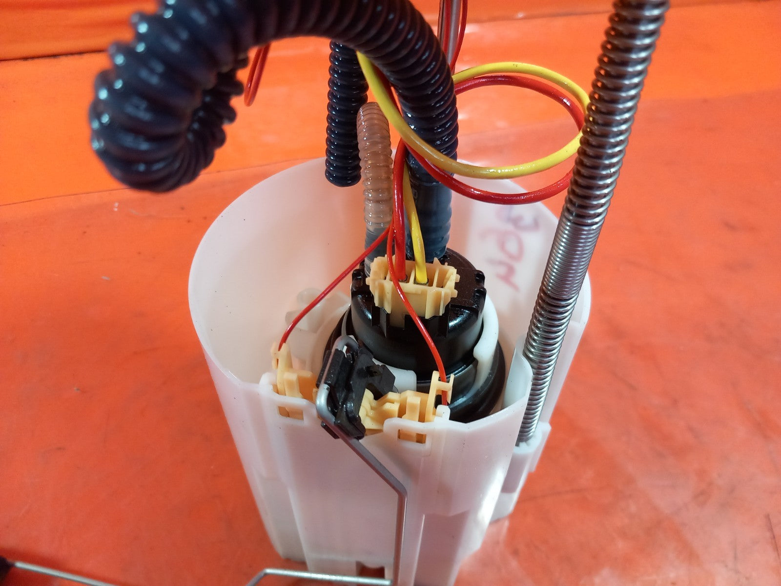 Ford Transit Connect 2013-2023 Fuel Pump Sending Unit FV619H307AB Warranty xAA - Image 5