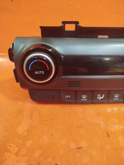 ✅HYUNDAI KONA 1.0 PETROL 2019 AC HEATER CLIMATE CONTROL SWITCH PANEL C20036-7820 - Image 2