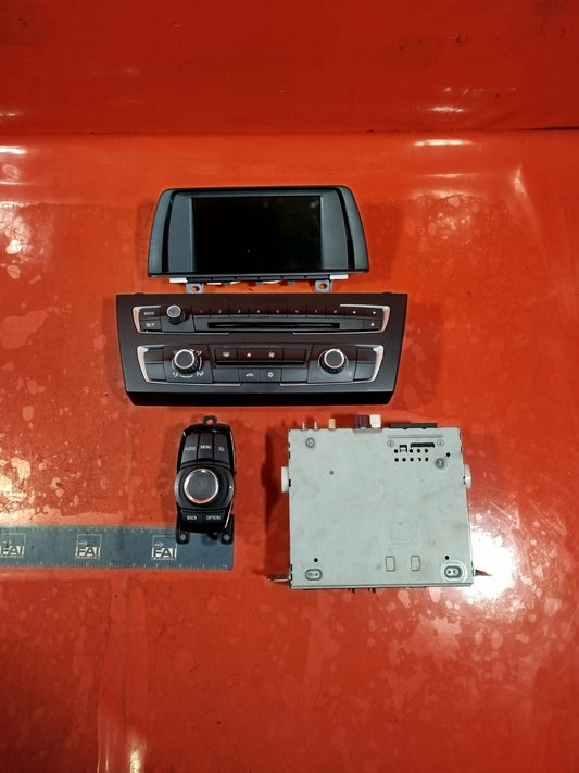 ✅BMW 116D 2.0 D 2011 RADIO CD PLAYER HEAD UNIT DISPLAY CLIMATE SWITCH Warranty - Image 2