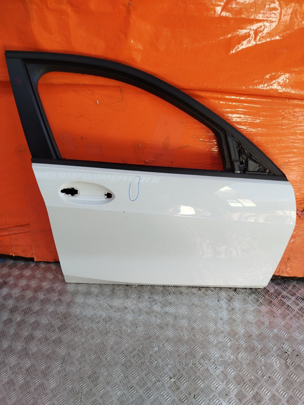 ebay-src:https://i.ebayimg.com/00/s/mtywmfgxmjaw/z/wziaaeswl3vql8rc/$_57.jpg