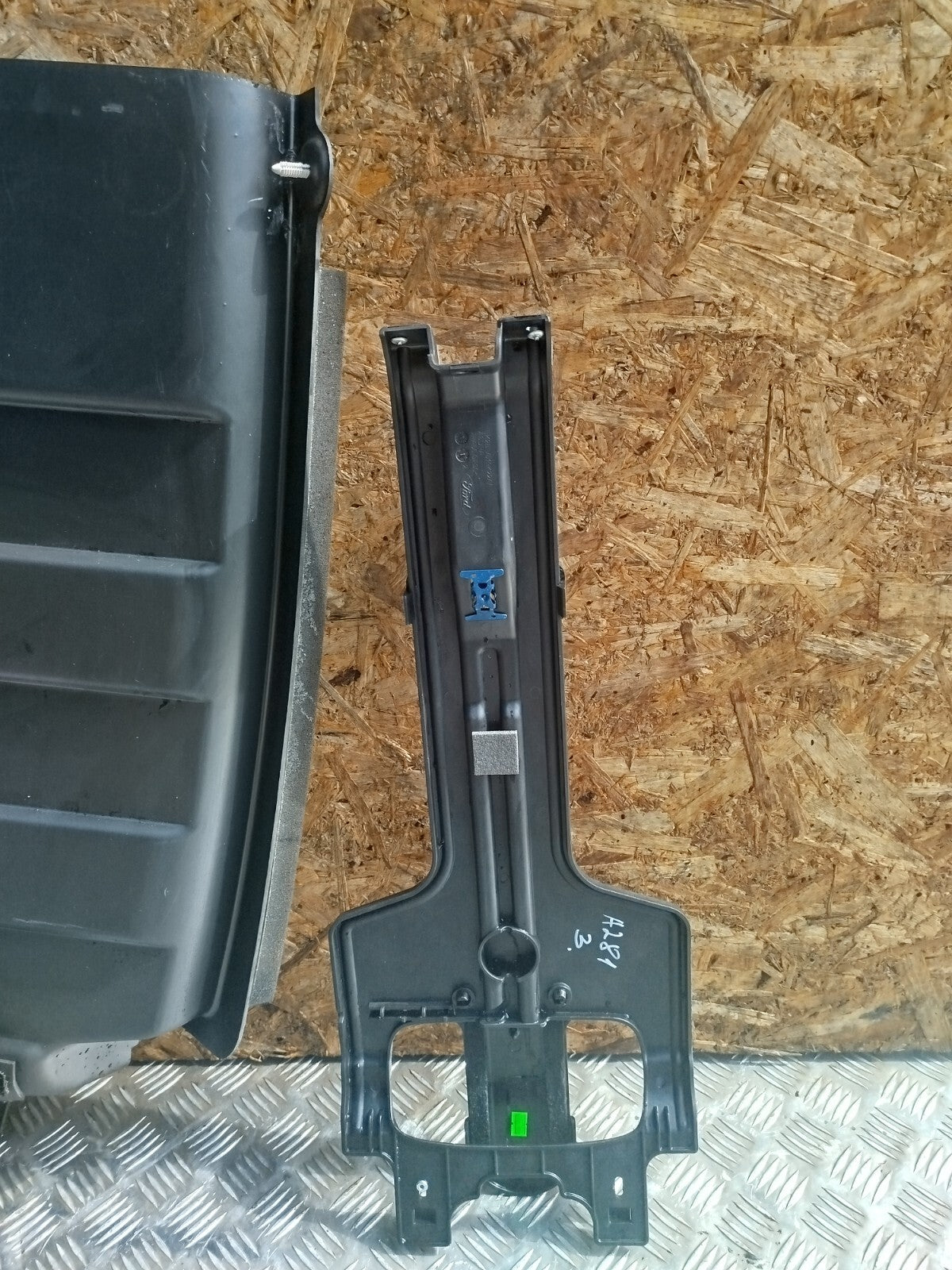 ✅2019 FORD TRANSIT CUSTOM V362 BULKHEAD lower PACKAGE TRAY BK21-550A72-CE/BG - Image 8
