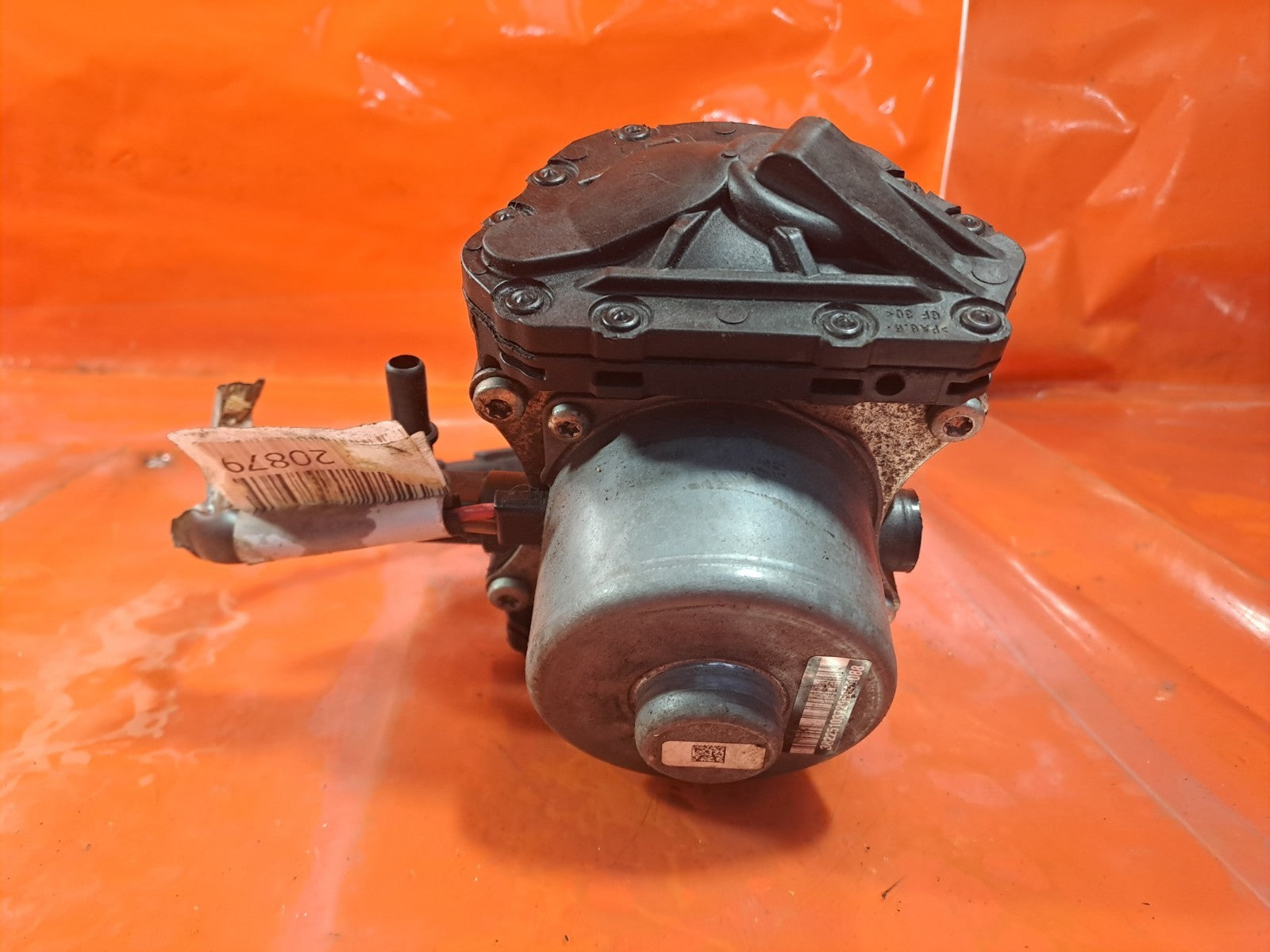 ebay-src:https://i.ebayimg.com/00/s/mtiwmfgxnjaw/z/~caaaeswlajpnt7y/$_57.jpg