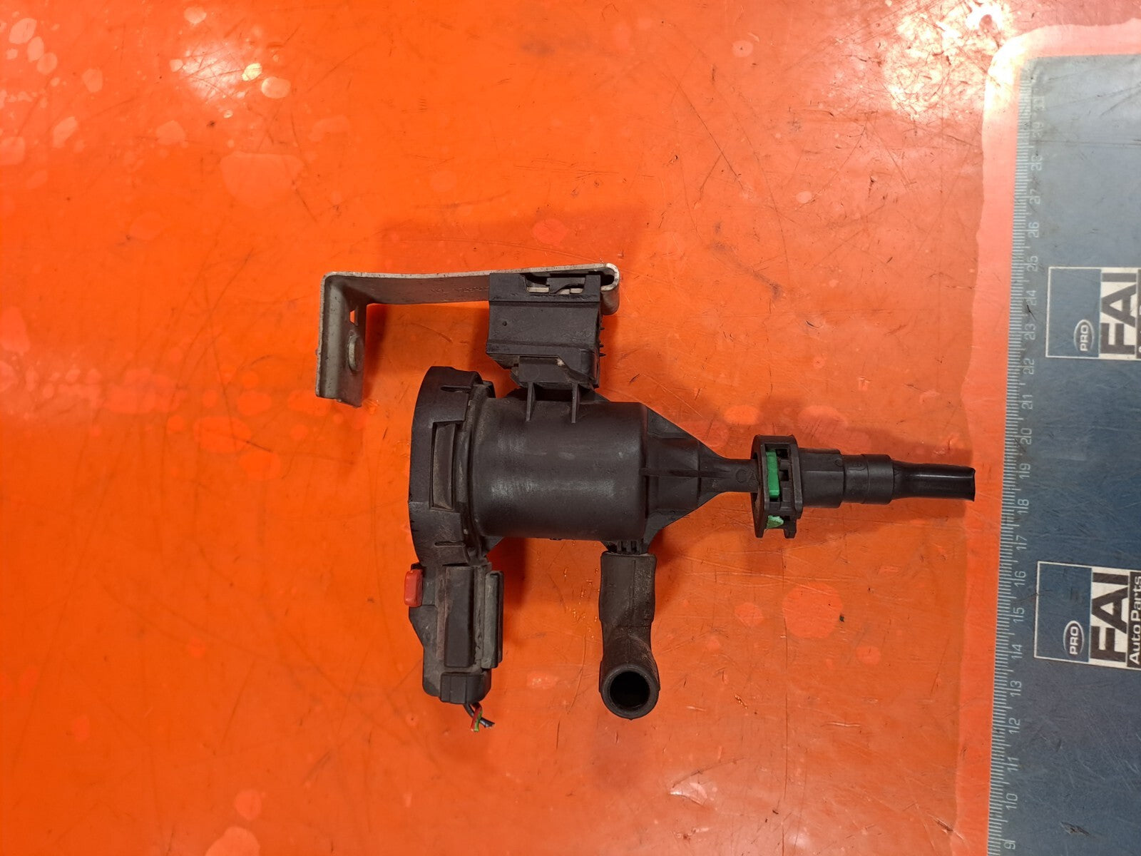 ✅MERCEDES W176 A180 1.6 PETROL 2012 FUEL SYSTEM PURGE VALVE A0014760532 Warranty - Image 1