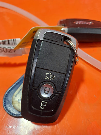 ✅FORD GALAXY ZETEC 2.0 DIESEL 2017 DOOR LOCK & KEYS Warranty A296 - Image 6