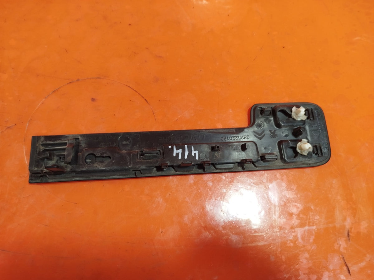 ebay-src:https://i.ebayimg.com/00/s/mtiwmfgxnjaw/z/xcwaaeswvbzqty6z/$_57.jpg