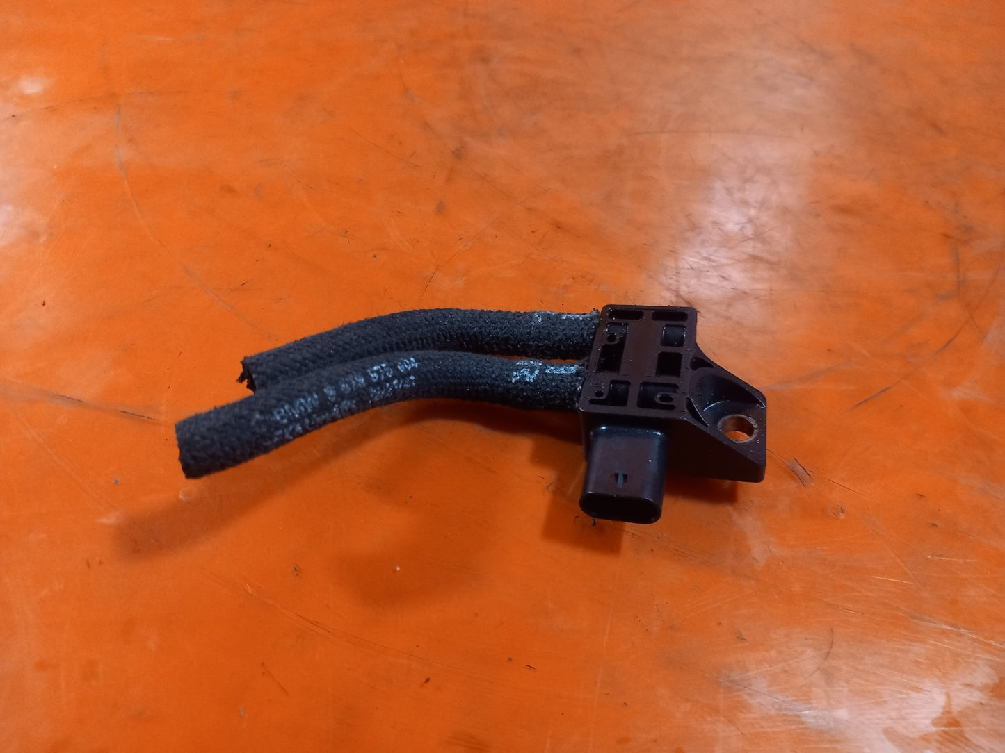 ebay-src:https://i.ebayimg.com/00/s/mtiwmfgxnjaw/z/zbyaaeswehzqkutl/$_57.jpg
