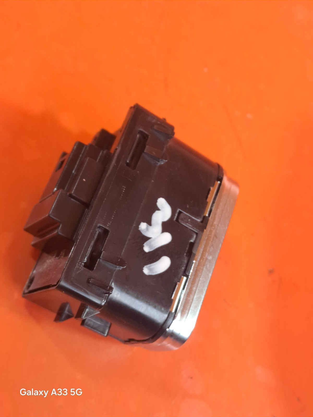 ebay-src:https://i.ebayimg.com/00/s/mtywmfgxmjaw/z/vl4aaesw9lxo-gea/$_57.jpg