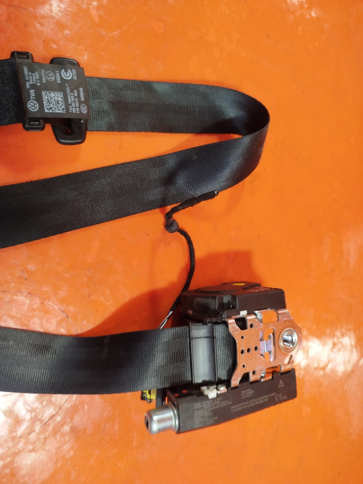 ebay-src:https://i.ebayimg.com/00/s/mtywmfgxmjaw/z/lgeaaeswg0dqtq33/$_57.jpg