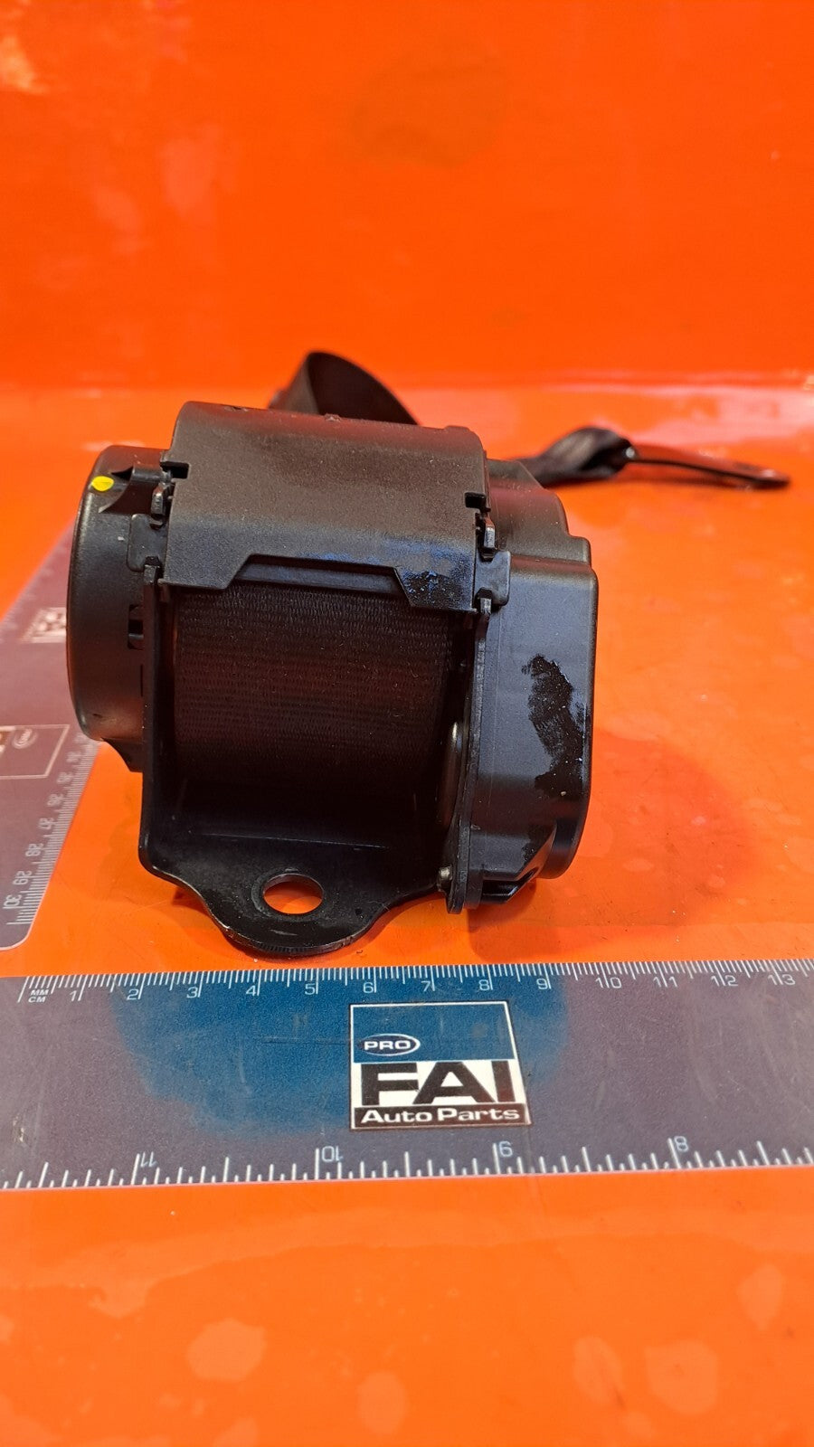 ✅2021 AUDI Q3 F3 1.5TFSI REAR CENTER SEAT BELT 83A857807D + WARRANTY A072 - Image 2