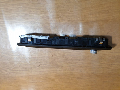 2023 BMW 1 Series F40 Audio Radio Control Switch Panel 5A47C50 Warranty A151 - Image 9