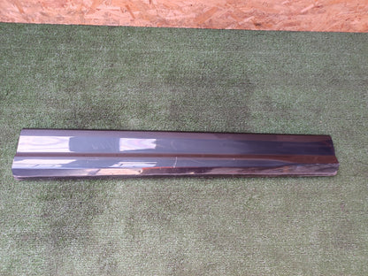 AUDI Q2 OSF FRONT RIGHT SIDE DOOR MOULDING 81A853960B Scratches X00 - Image 1
