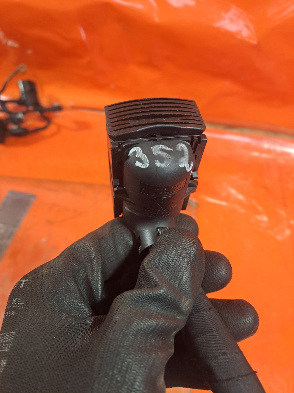 ebay-src:https://i.ebayimg.com/00/s/mtywmfgxmjaw/z/sqsaaeswjpdpnmdw/$_57.jpg
