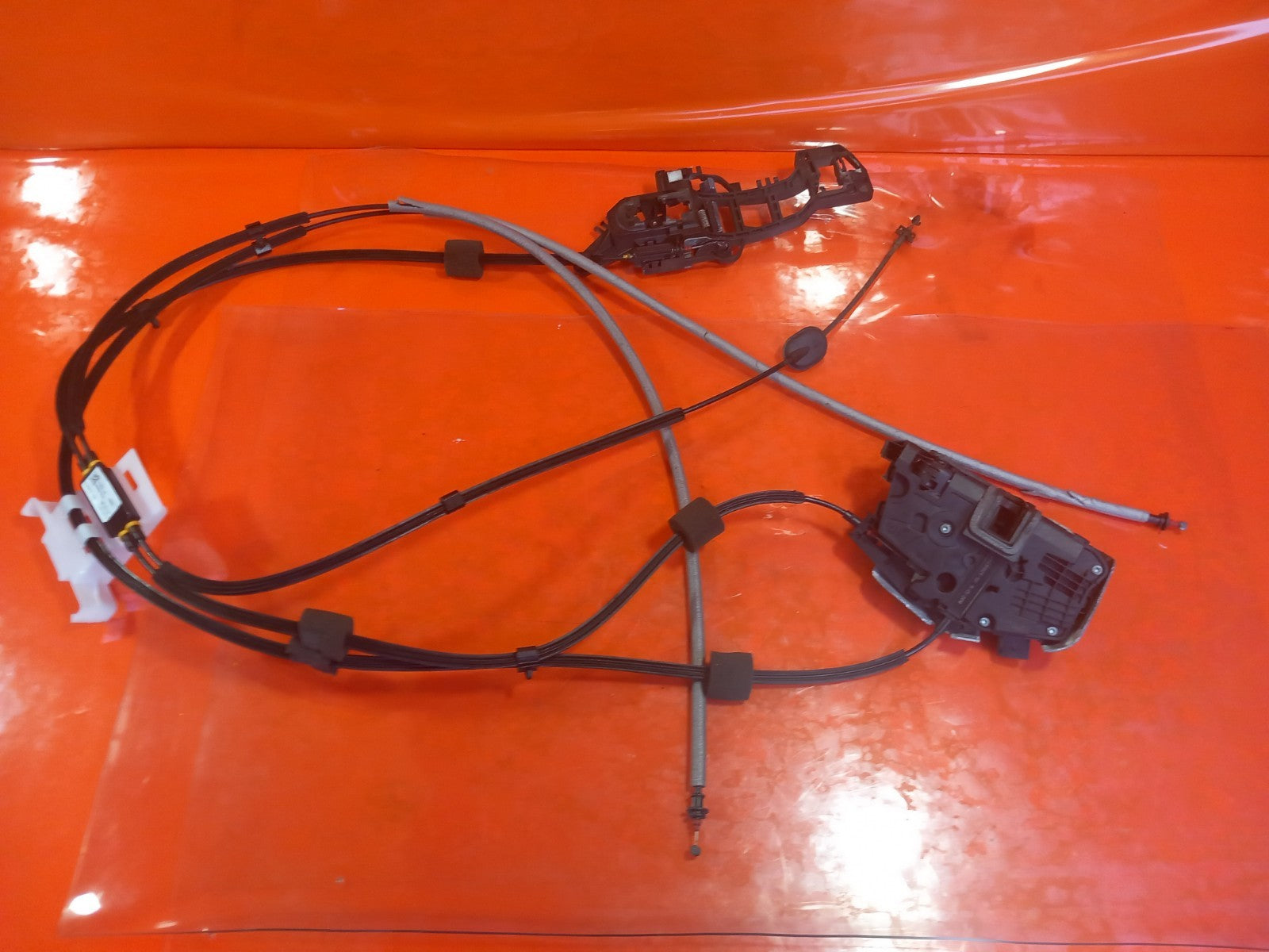 Ford Transit Custom 2.0 Diesel 2019 Left Side Sliding Door Lock KK21V264A01CE - Image 2
