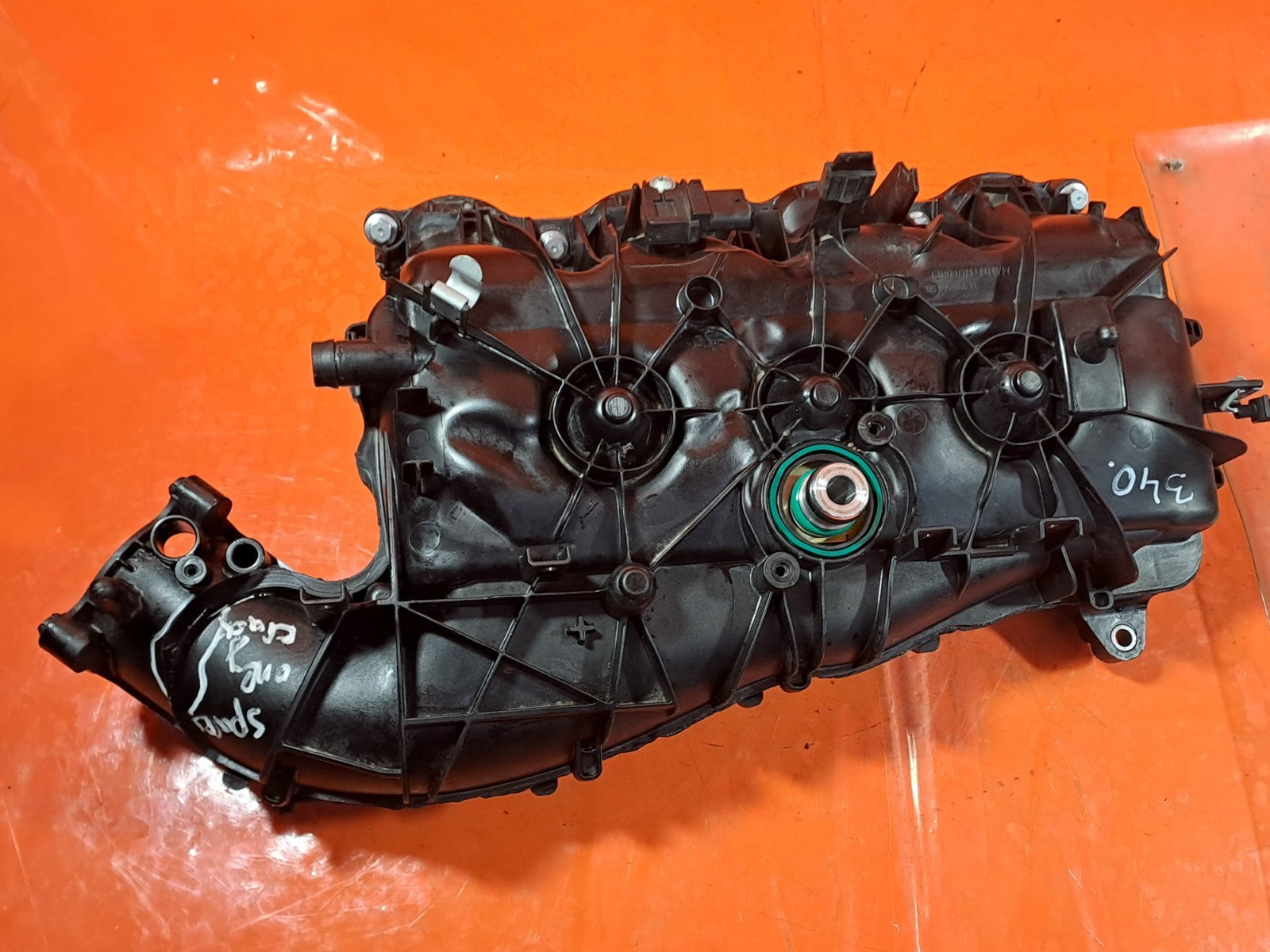 ✅BMW G20 330E 2.0 PETROL 2023 AIR INTAKE MANIFOLD 8647975 Spares Only Crack  - Image 12