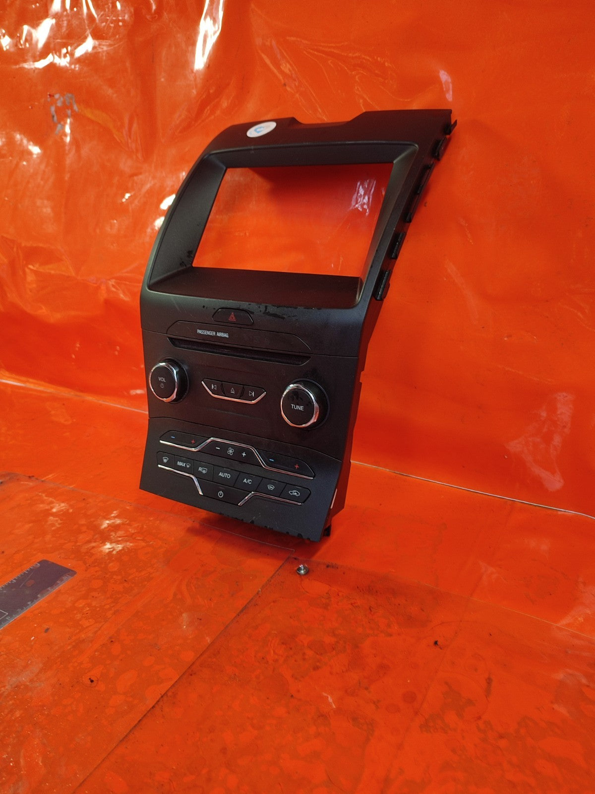 ✅FORD GALAXY ZETEC 2.0 DIESEL 2018 RADIO CD PLAYER HEATER CLIMATE CONTROL PANEL - Image 4