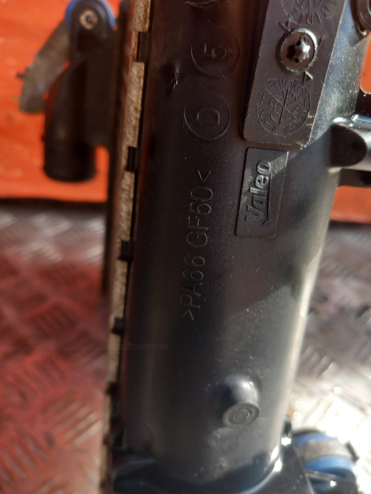 ebay-src:https://i.ebayimg.com/00/s/mtywmfgxmjaw/z/ufcaaeswxm5quprv/$_57.jpg