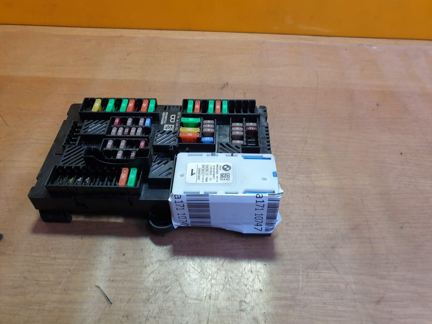 ✅2023 BMW Z4 G29 SDRIVE20i 2.0P POWER DISTRIBUTION FUSE BOX 8795477 + WARRANTY - Image 2