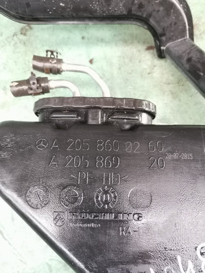 MERCEDES C200 W205 2.0 PETROL 2015 WINDSCREEN WASHER BOTTLE A2058600260 - Image 9