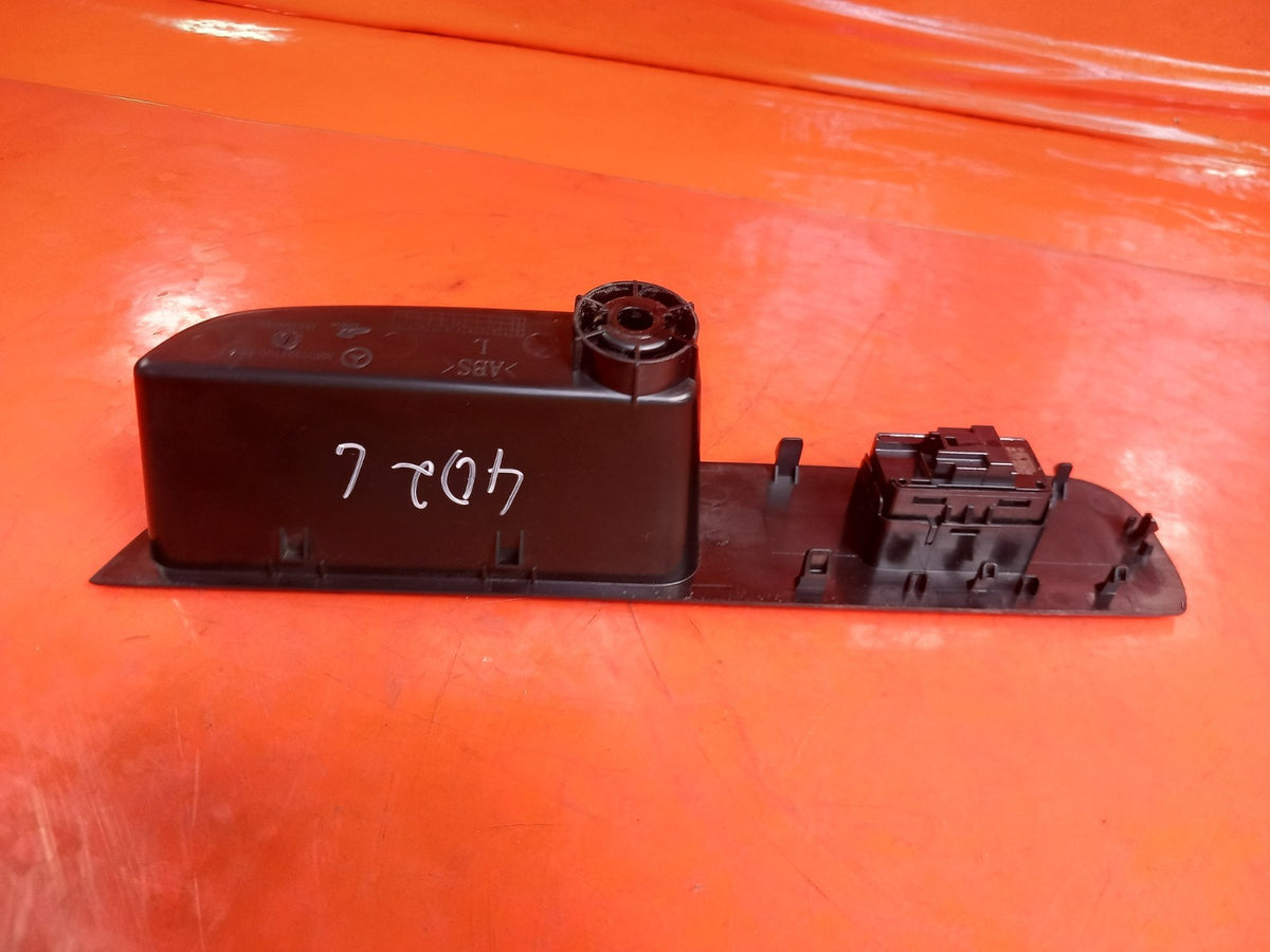 ebay-src:https://i.ebayimg.com/00/s/mtiwmfgxnjaw/z/ftgaaeswix5qfit-/$_57.jpg