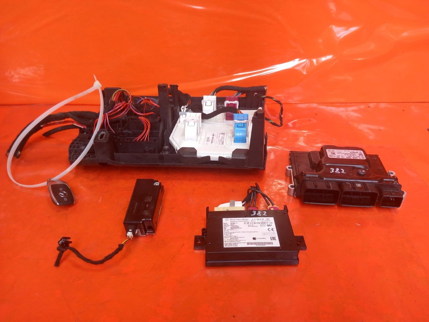 Mercedes W177 A180 Sport 1.5 Diesel 2019 Engine ECU Kit A1779009703 A0999008701  - Image 3