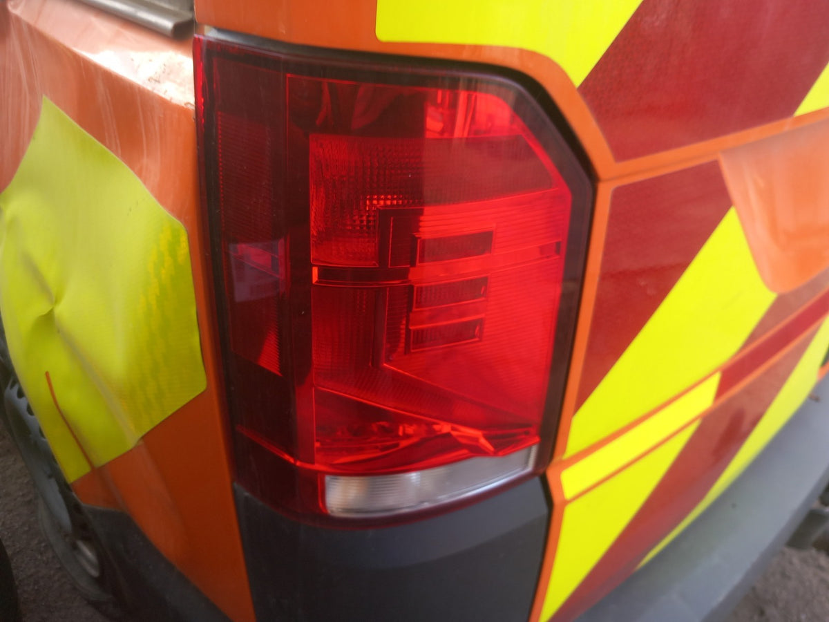 VW Transporter St-Line 2.0 Diesel 2023 Rear Left Tail Light Warranty A416 - Image 1
