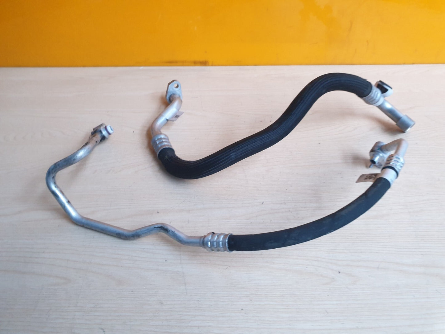 ebay-src:https://i.ebayimg.com/00/s/mtiwmfgxnjaw/z/ntkaaoswvb1kiape/$_57.jpg