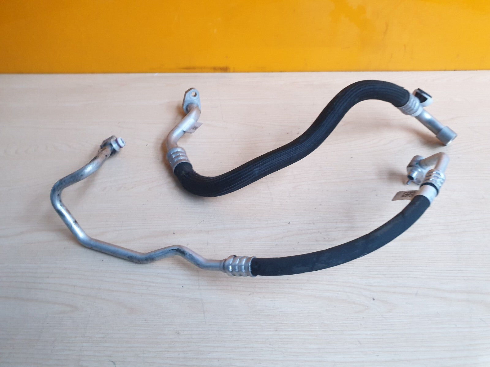 ebay-src:https://i.ebayimg.com/00/s/mtiwmfgxnjaw/z/ntkaaoswvb1kiape/$_57.jpg