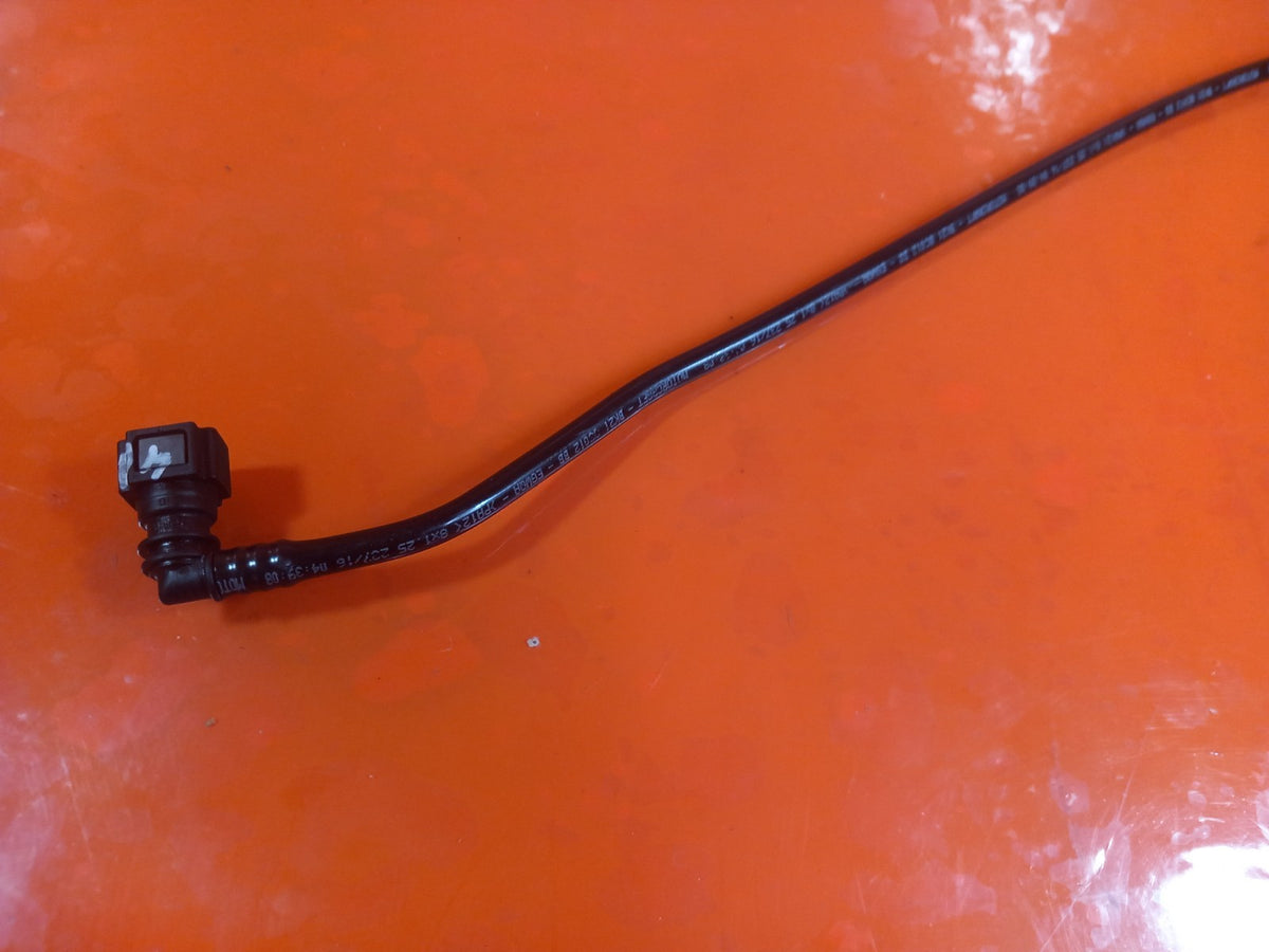 ebay-src:https://i.ebayimg.com/00/s/mtiwmfgxnjaw/z/g6gaaeswqr1qq7-k/$_57.jpg