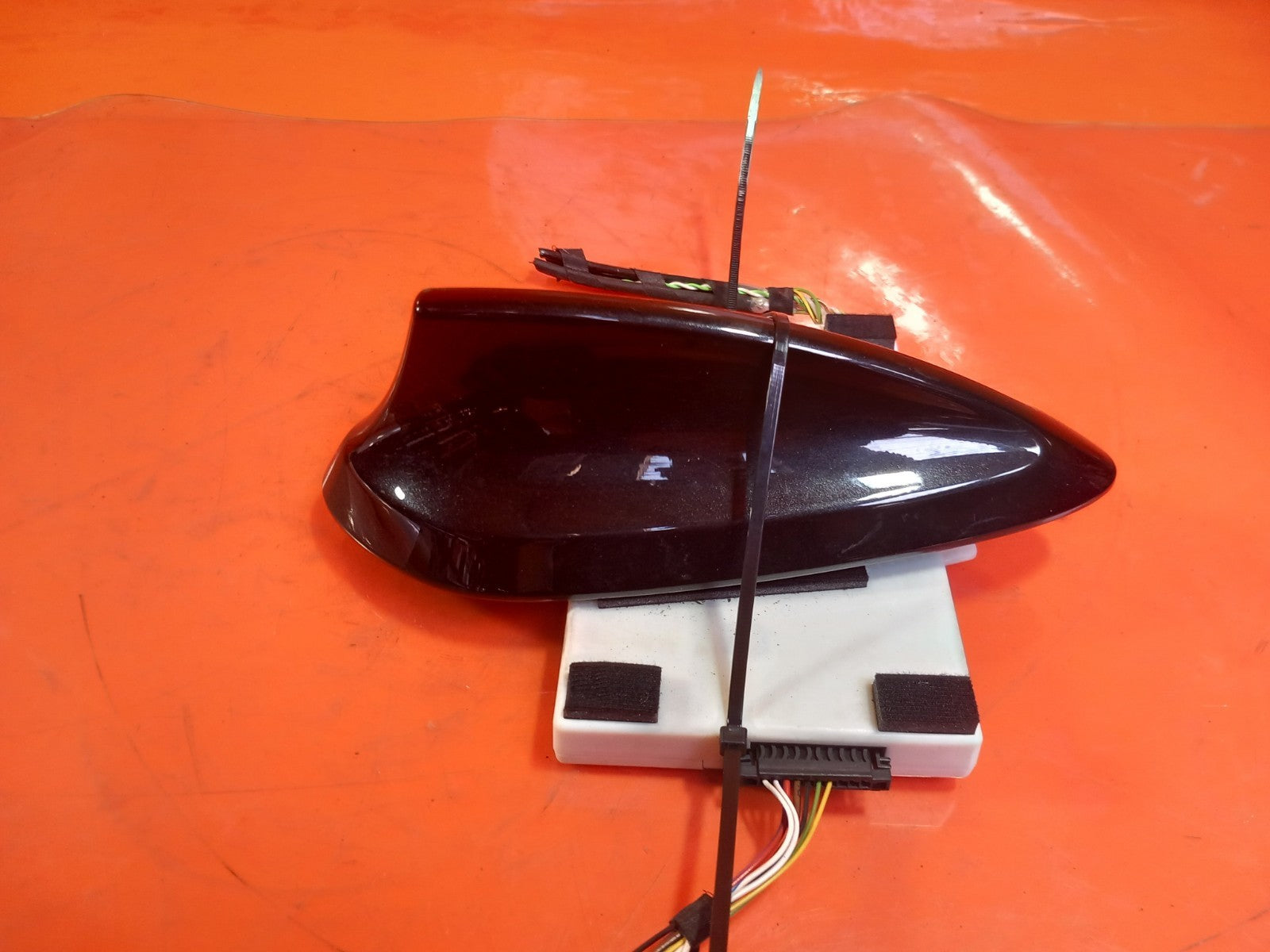 BMW F44 218I M Sport 1.5 Petrol 2020 Shark Fin Aerial Antenna 9364615 5A35119 - Image 7