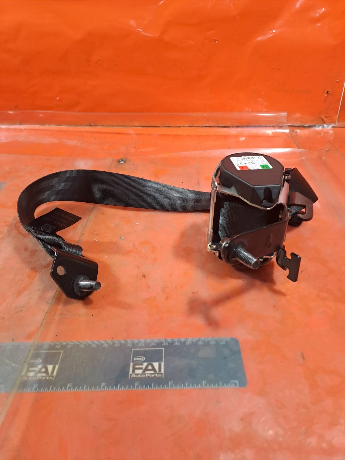 ✅FORD KUGA ST-LINE 2.5 PETROL 2025 REAR RIGHT SEAT BELT LV4BS611B68AGW Warranty - Image 4