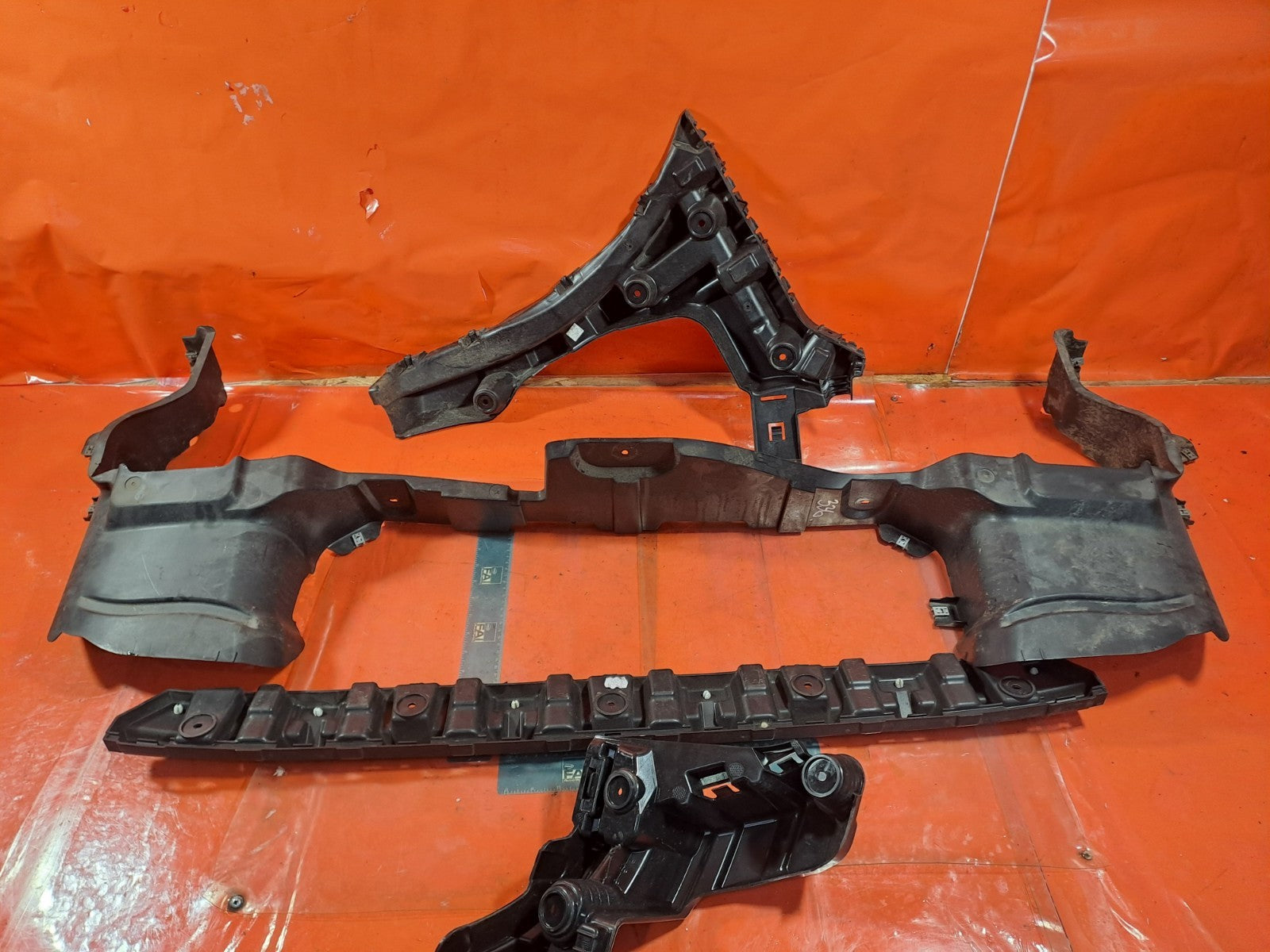 ebay-src:https://i.ebayimg.com/00/s/mtiwmfgxnjaw/z/gjkaaeswh5fpchzg/$_57.jpg
