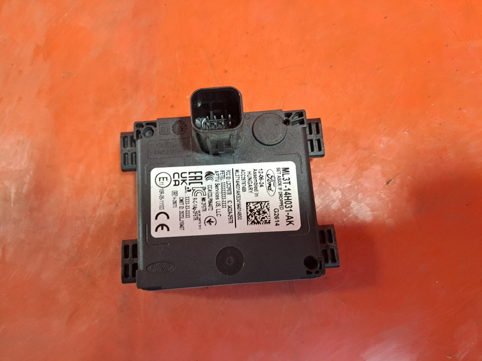 ✅FORD KUGA ST-LINE 2.5 PETROL 2025 BLIND SPOT RADAR SENSOR ML3T14H031AK Warranty - Image 2