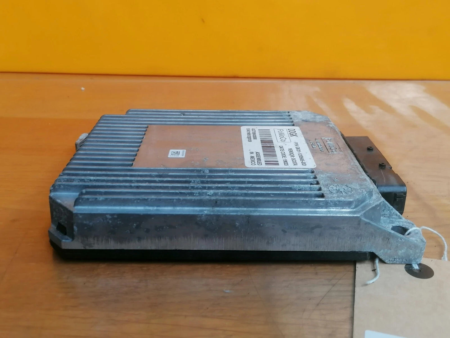 ebay-src:https://i.ebayimg.com/00/s/mtiwmfgxnjaw/z/zmaaaeswz5hqdb1a/$_57.jpg