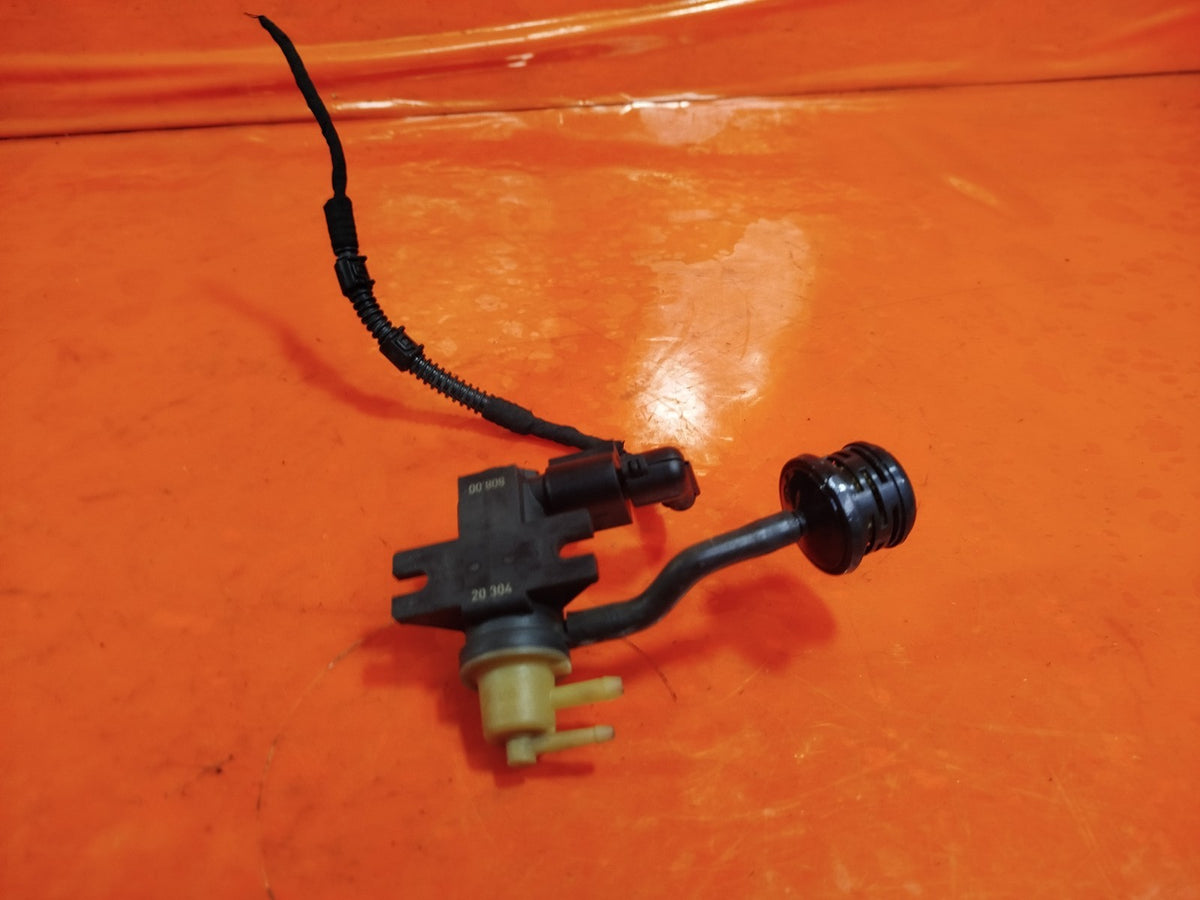 ebay-src:https://i.ebayimg.com/00/s/mtiwmfgxnjaw/z/99yaaesw759qtrab/$_57.jpg