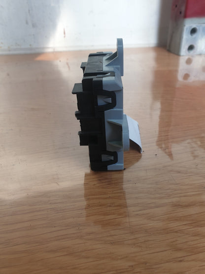 ebay-src:https://i.ebayimg.com/00/s/mtywmfgxmjaw/z/bauaaosww-bmz3-~/$_57.jpg